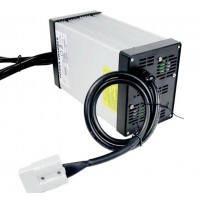 Punjač 100.4V 8A za Električni Skuter Trotinet Bicikl 24S 84V